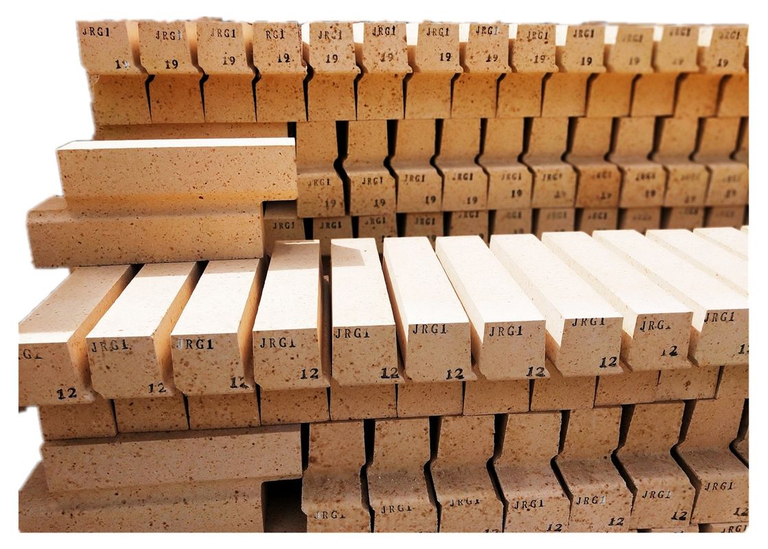 Producent materiałów ogniotrwałych kominek z cegły ogniotrwałej z cegieł ogniotrwałych do pieców na drewno izolacyjne cegły ogniotrwałe z krzemionki o wysokiej gęstości
