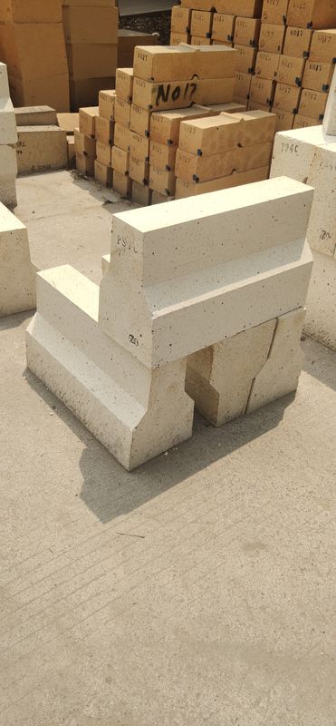 Korundowa ogniotrwała cegła z tlenku glinu i magnezu Spinel dla przemysłu Furance